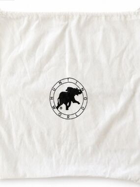 Hunting World White Drawstring Dust Bag Like New